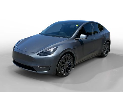 Used 2022 Tesla Model Y Performance AWD/4WD image 1