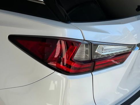 Used 2022 Lexus RX 350L FWD w/ Premium Package image 16
