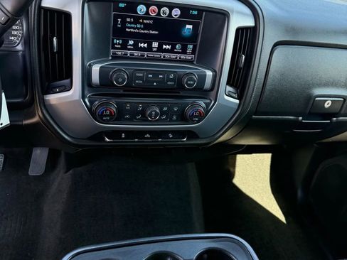 Used 2017 GMC Sierra 1500 SLE image 17