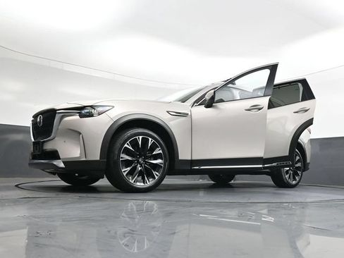 Used 2024 MAZDA CX-90 Plug-In Hybrid w/ Premium Plus AWD/4WD image 42