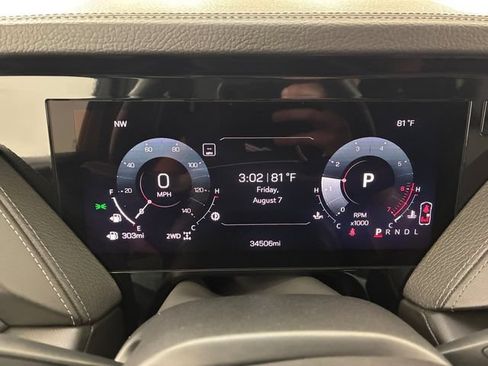Certified 2025 GMC Yukon Denali AWD/4WD image 25