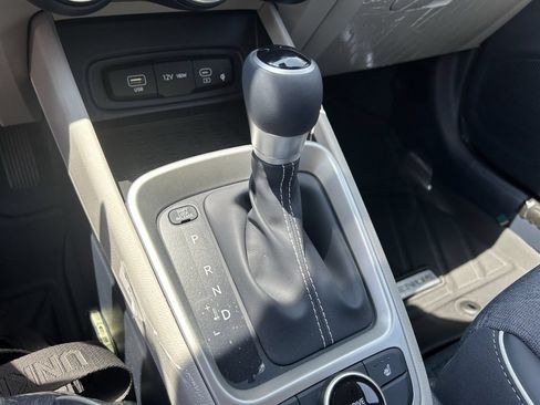 New 2026 Hyundai Venue SEL FWD image 27