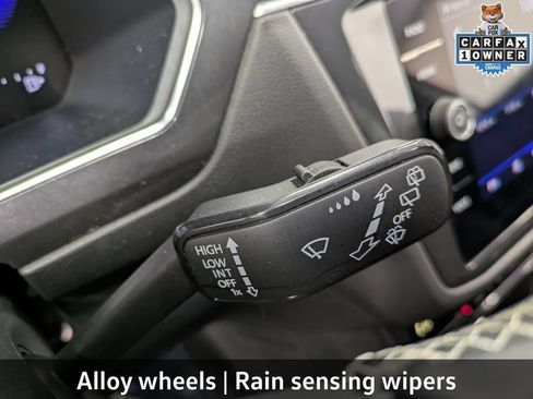 Used 2023 Volkswagen Tiguan SE R-Line AWD/4WD image 23