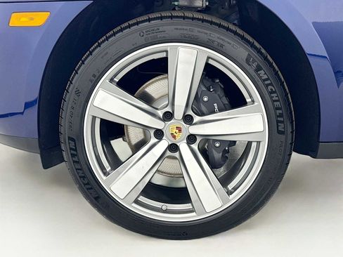 New 2026 Porsche Macan image 33