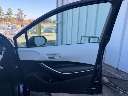 Used 2020 Toyota Corolla SE image 25