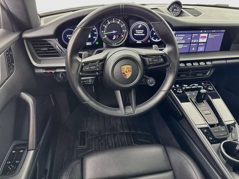 Certified 2020 Porsche 911 Carrera 4S AWD/4WD image 25