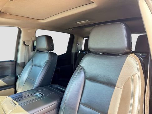 Used 2020 GMC Sierra 1500 SLT RWD image 12