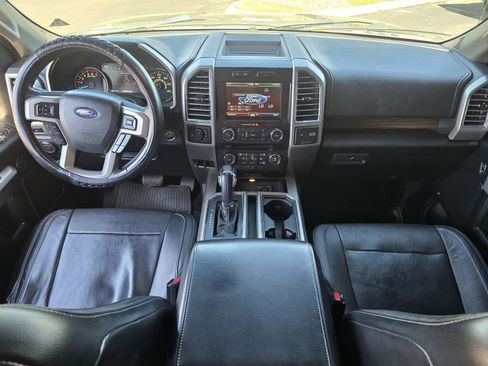 Used 2015 Ford F150 Lariat w/ FX4 Off-Road Package image 9