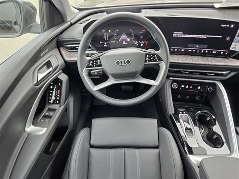 New 2025 Audi Q5 Premium Plus image 13