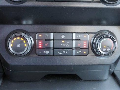 Used 2019 Ford F150 XLT w/ Equipment Group 302A Luxury AWD/4WD image 23