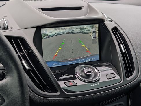 Certified 2018 Ford Escape Titanium image 30