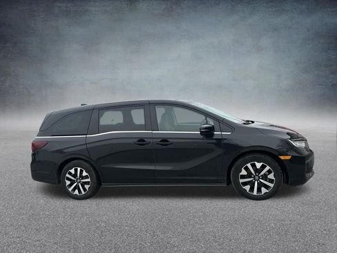 Used 2025 Honda Odyssey EX-L image 40