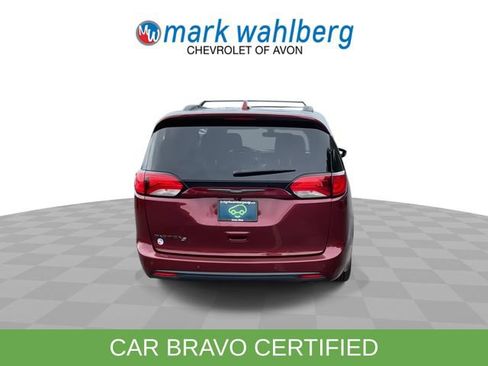 Used 2019 Chrysler Pacifica Touring Plus w/ S Appearance Package FWD image 7