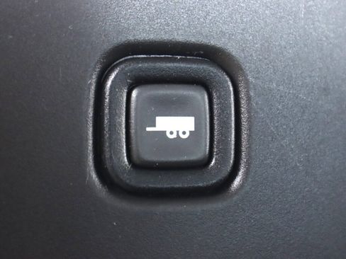 Used 2019 Chevrolet Express 2500 w/ Driver Convenience Package image 22