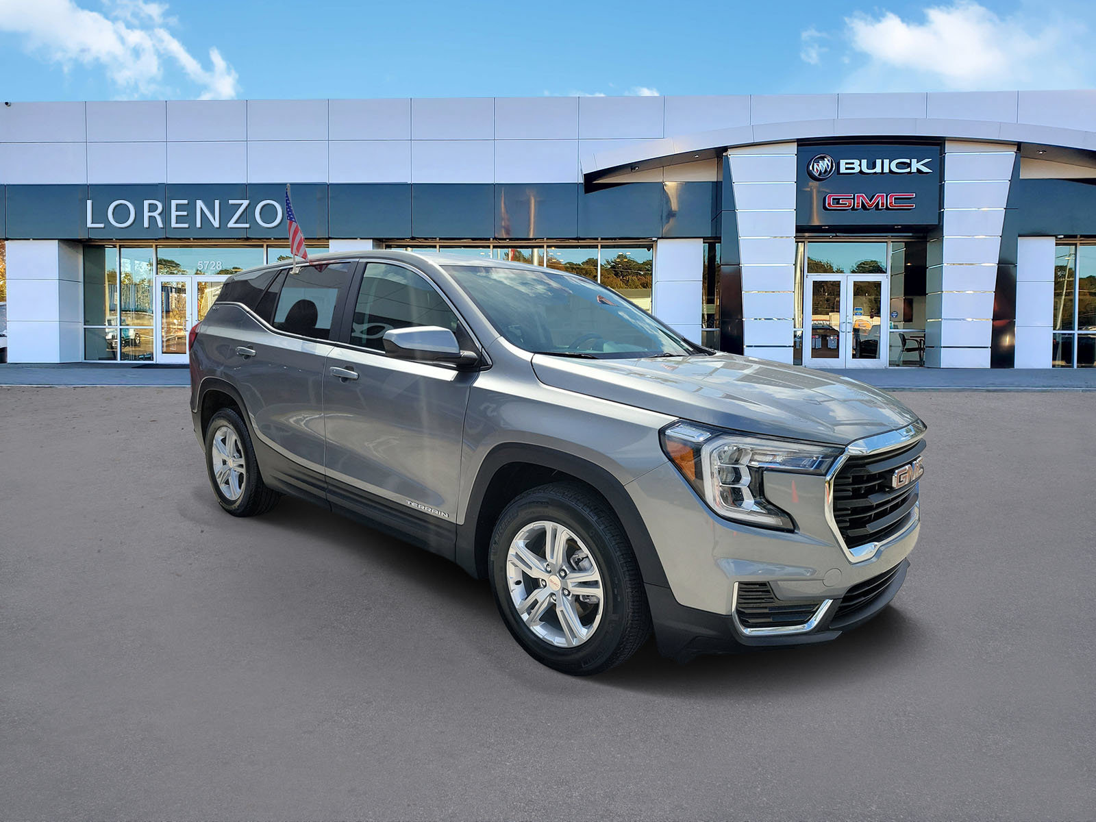 Used 2024 GMC Terrain SLE FWD image 3