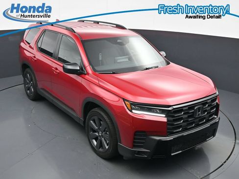 Used 2026 Honda Pilot Sport image 19