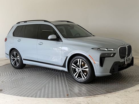 Certified 2023 BMW X7 xDrive40i w/ M Sport Package image 7