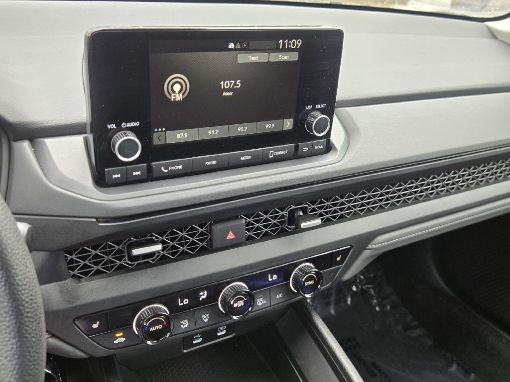 Certified 2024 Honda Accord EX image 21