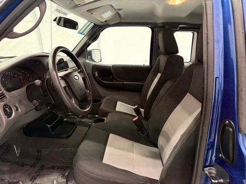 Used 2011 Ford Ranger XLT image 11