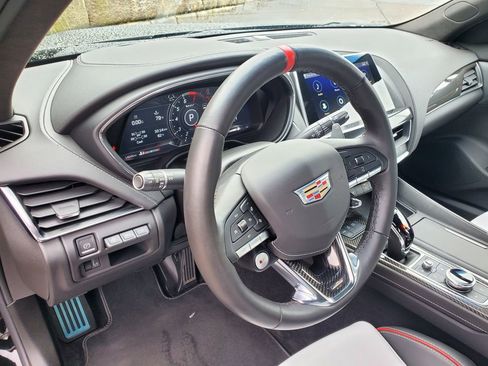 Certified 2023 Cadillac CT5 V Blackwing w/ Driver Assist Package image 18