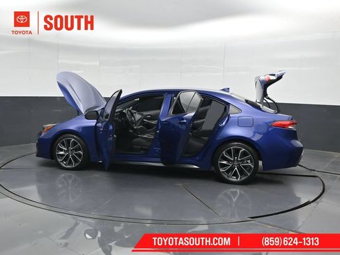 Used 2021 Toyota Corolla SE FWD image 52