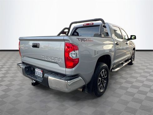 Used 2015 Toyota Tundra SR5 image 7