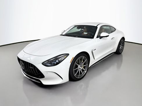 Used 2024 Mercedes-Benz AMG GT 55 image 3