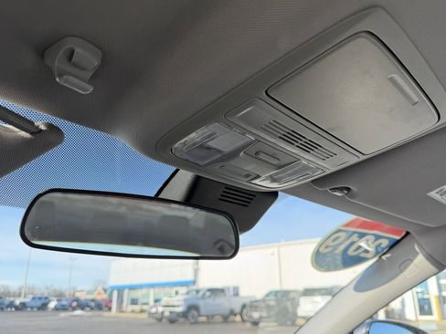 Used 2019 Honda Accord LX image 27