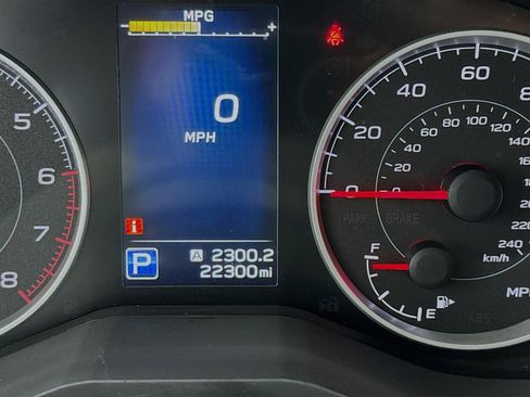 Used 2022 Subaru Ascent Premium w/ Convenience Package image 8