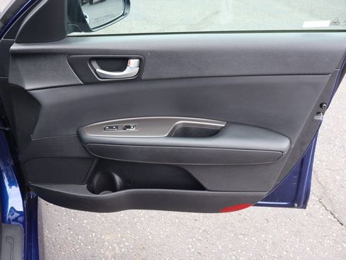 Used 2019 Kia Optima S image 22