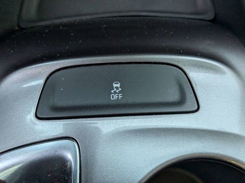 Used 2022 Chevrolet Malibu RS image 20