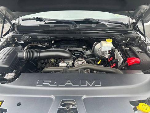 Used 2022 RAM 1500 Big Horn AWD/4WD image 22