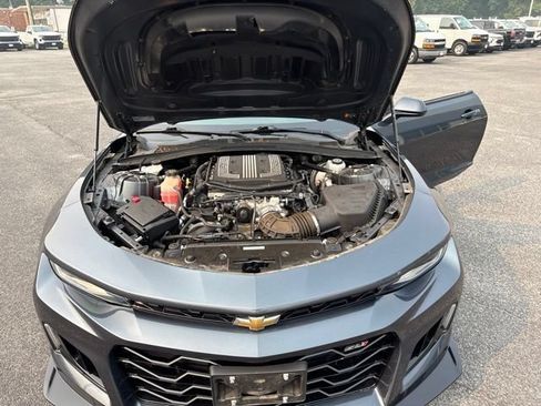 Used 2020 Chevrolet Camaro ZL1 RWD image 23