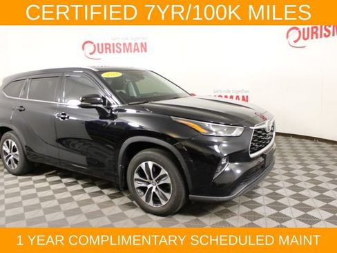 Used 2022 Toyota Highlander XLE AWD/4WD image 15