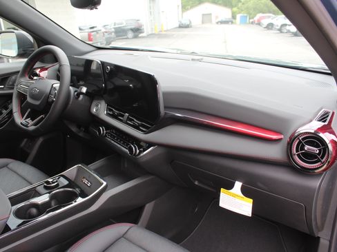 New 2026 Chevrolet Equinox RS w/ Convenience Package III FWD image 15