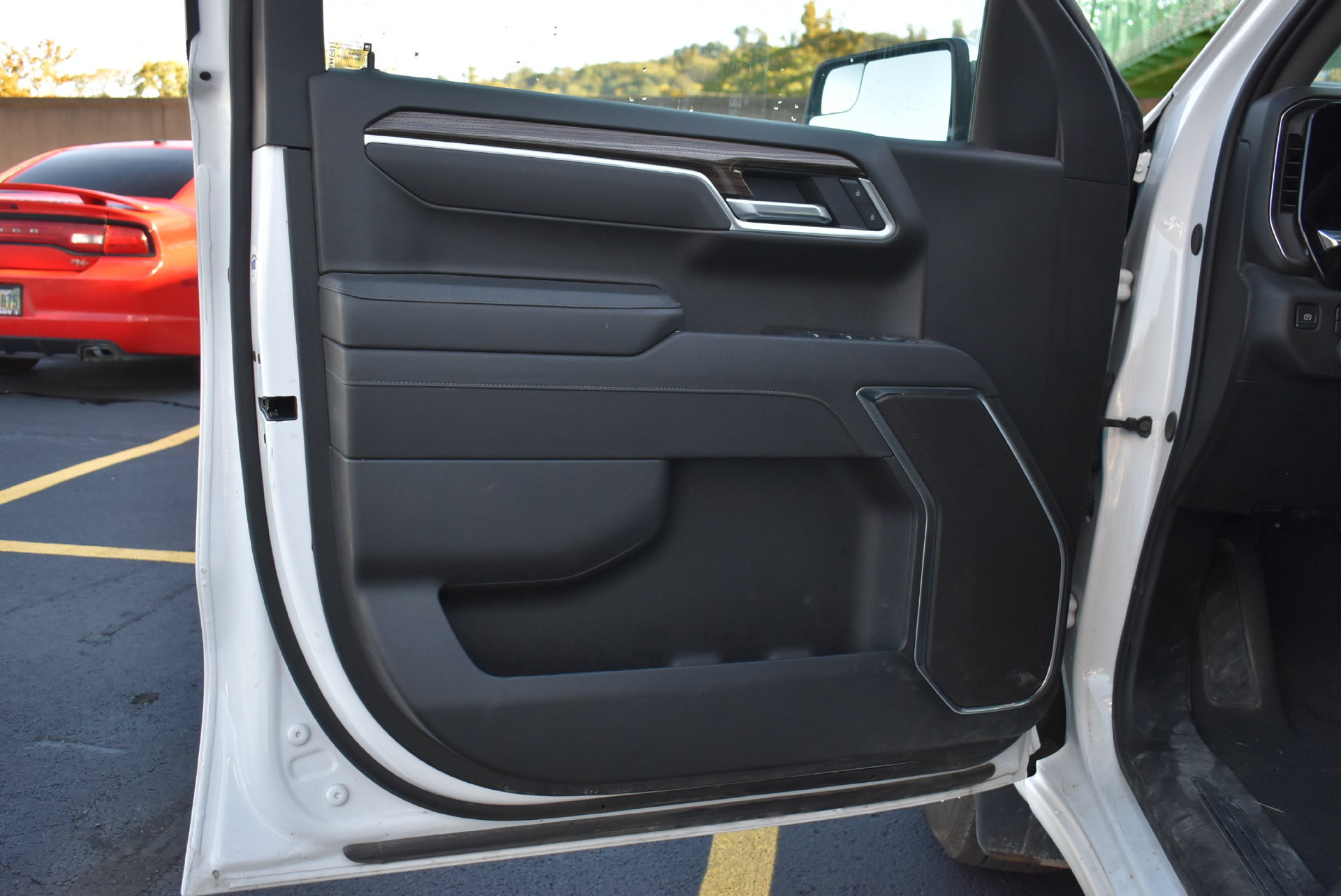 Used 2026 Chevrolet Silverado 1500 LT AWD/4WD image 12