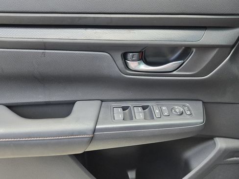 Certified 2025 Honda CR-V Sport image 27