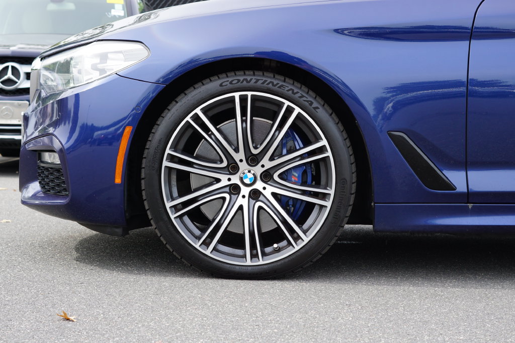 Used 2018 BMW 540i xDrive AWD/4WD image 9