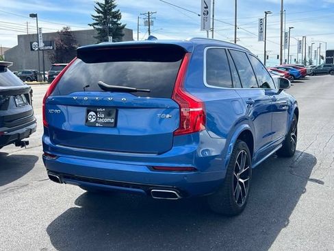 Used 2016 Volvo XC90 T8 R-Design w/ Vision Package AWD/4WD image 9