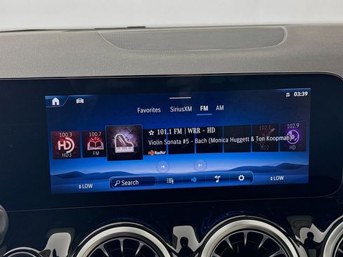 New 2026 Mercedes-Benz GLA 250 image 15