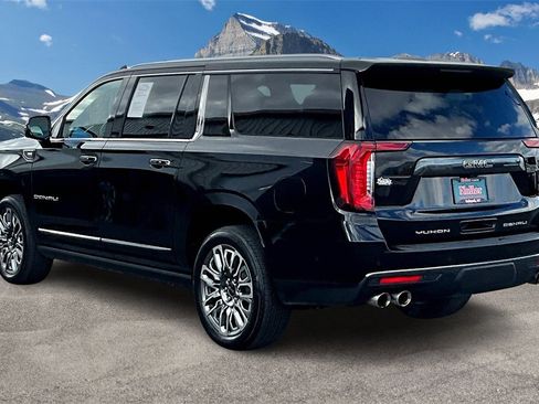 Used 2023 GMC Yukon XL Denali Ultimate image 13