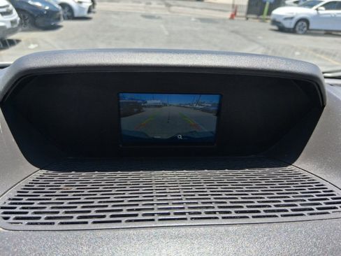 Used 2017 Ford Transit 250 130 Low Roof RWD image 10