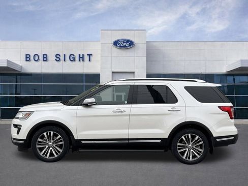 Used 2018 Ford Explorer Platinum image 39