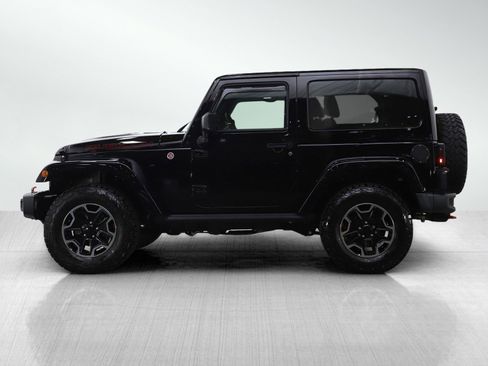 Used 2016 Jeep Wrangler Rubicon AWD/4WD image 2
