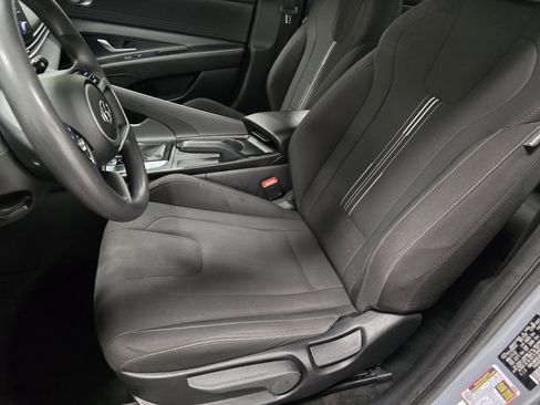 Used 2022 Hyundai Elantra SEL w/ Cargo Package image 20