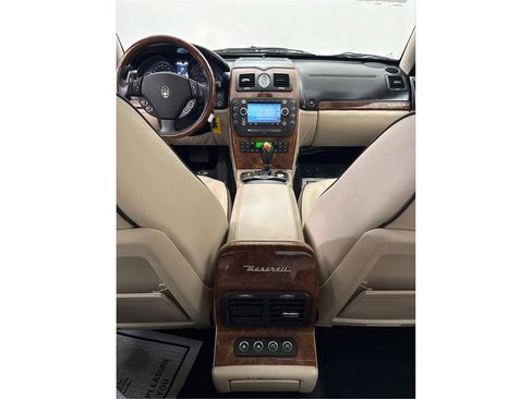 Used 2010 Maserati Quattroporte S image 26