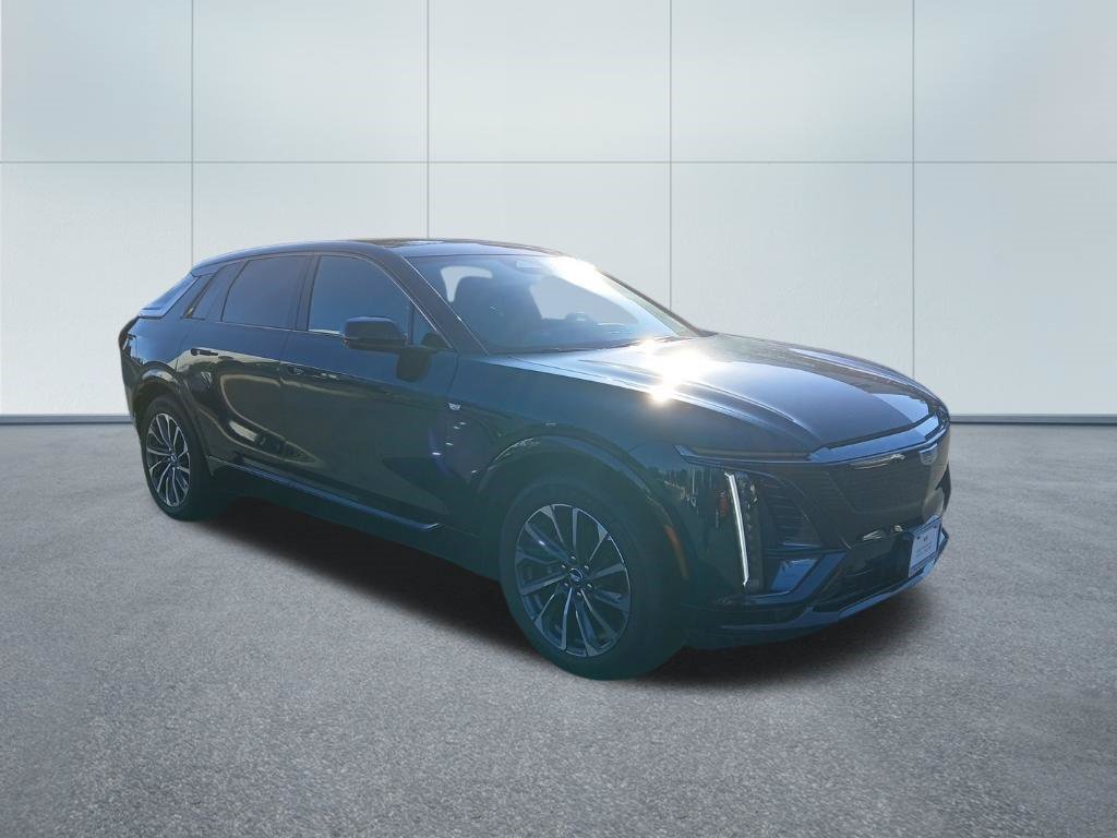 Certified 2024 Cadillac Lyriq Sport AWD/4WD image 9