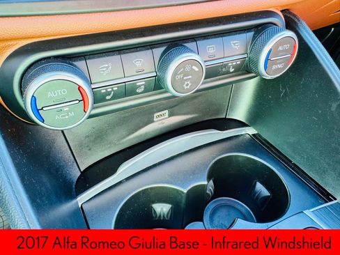 Used 2017 Alfa Romeo Giulia AWD image 20
