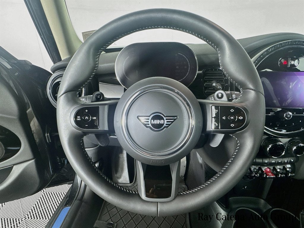 Used 2024 MINI Cooper S FWD image 11