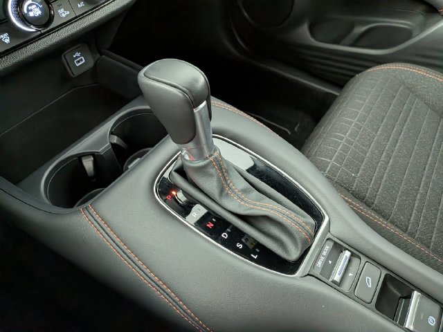 Used 2025 Honda HR-V Sport image 18
